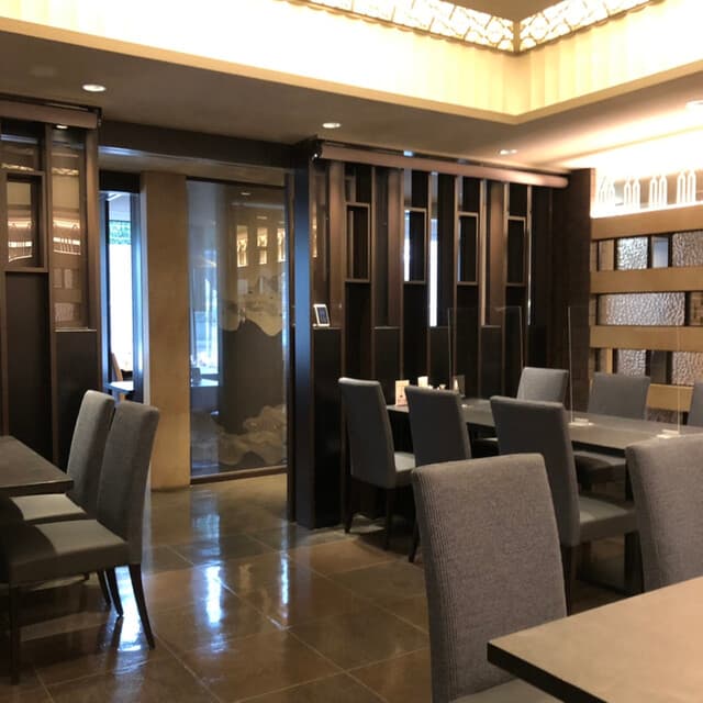 中国料理ロドス - 店内