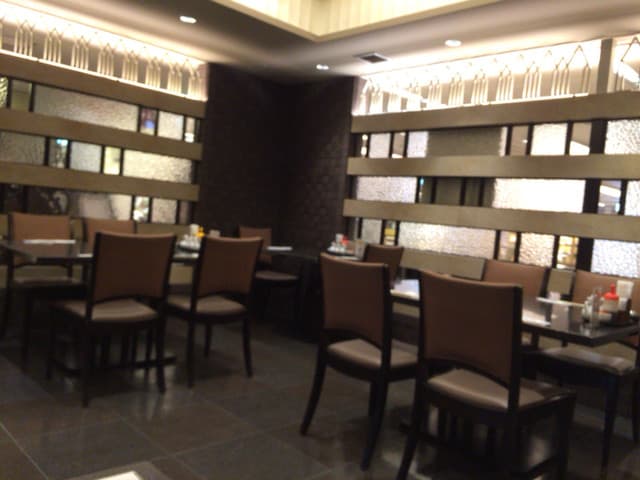 中国料理ロドス - 店内