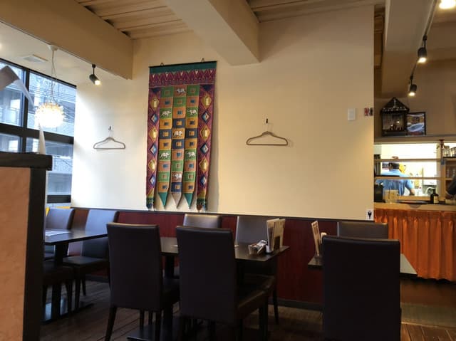 シダラタ - 店内広々としてゆったり出来るのだ♫
