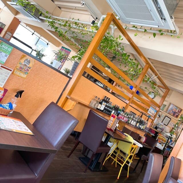シダラタ - 店内