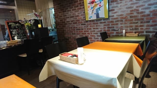 HALAL & VEGGIE Restaurant ポンテロッソ -