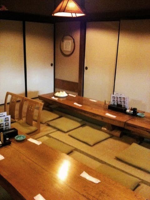 そば善 - 座敷