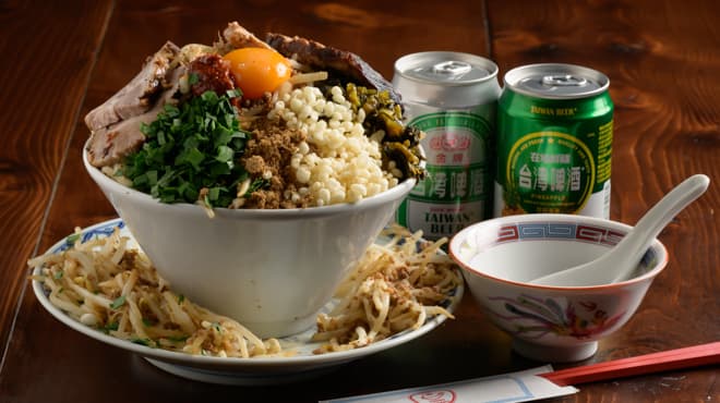 大衆食堂 肉と点心すえぞうアバアバ - メイン写真: