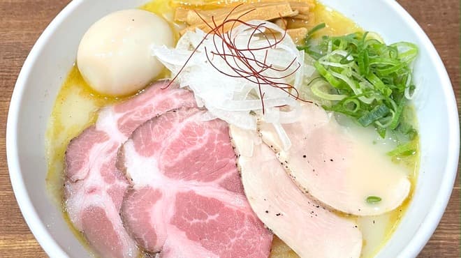 鶏そば専門店 らーめんえびす - メイン写真: