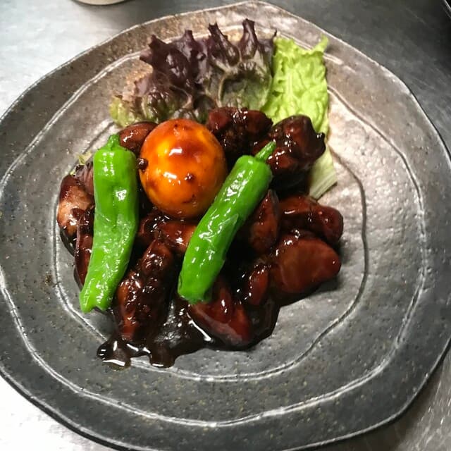 小料理 哲  - 甲府名物　鶏もつ煮