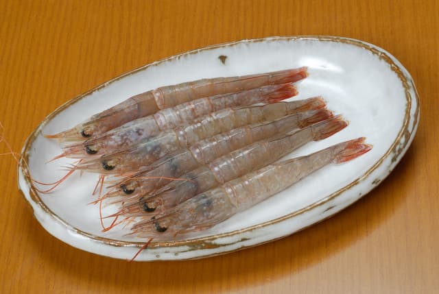 とんかつ武蔵 - 川津えび（写真）、大正えび他３種類のえびを使っております。