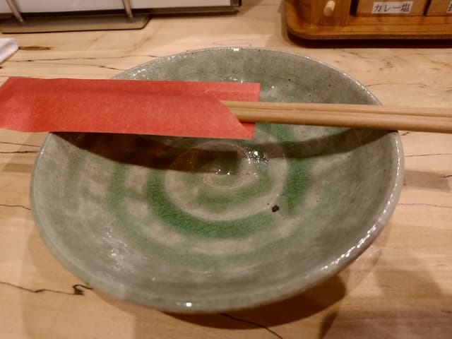酒ト肴・〆うどん あかり - 【2018.1.9(火)】取り皿と割り箸