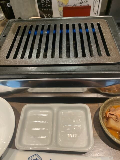 焼肉ホルモンジンギスカン酒場 れもん -