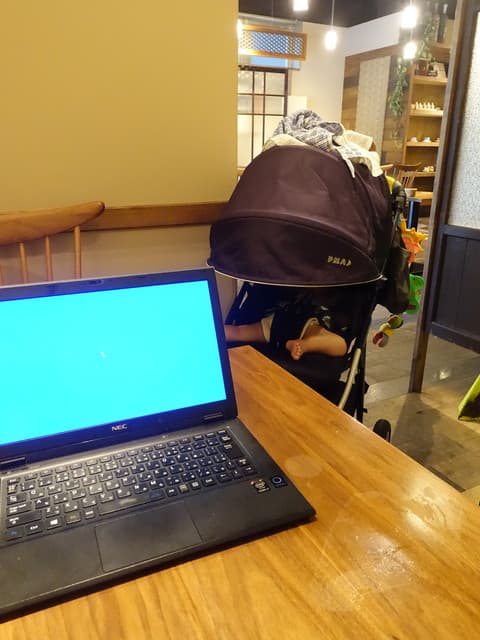 銀座2丁目ミタスカフェ - wifiあり