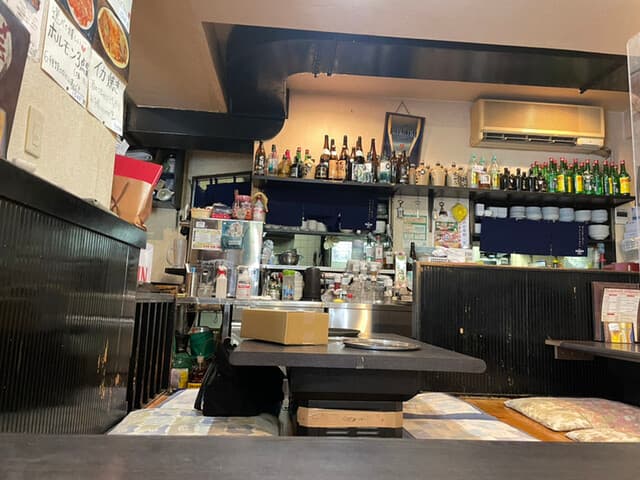 ドヤジ - 店内