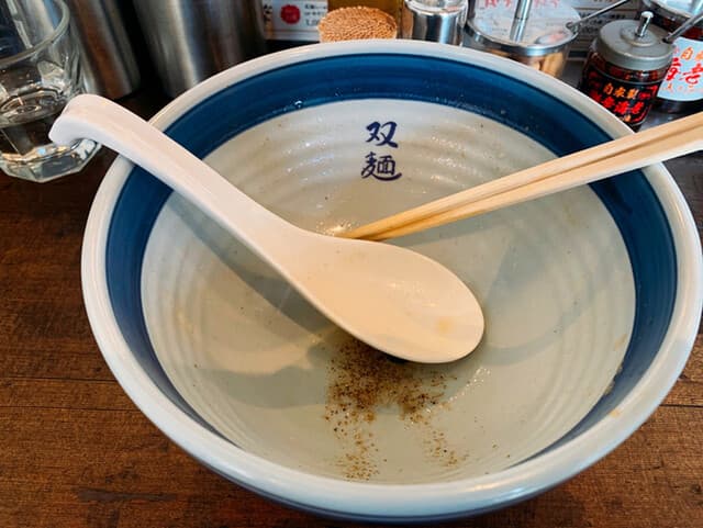 双麺 - 飲み干す一杯