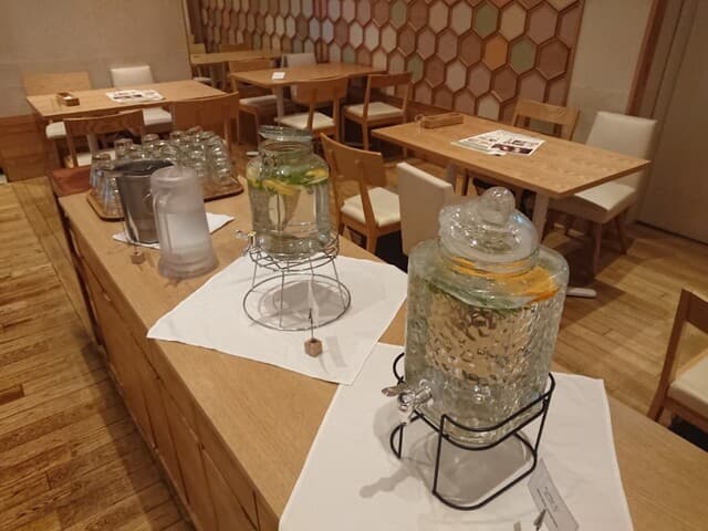 めん、色いろ。いつでも、おやつ。 -