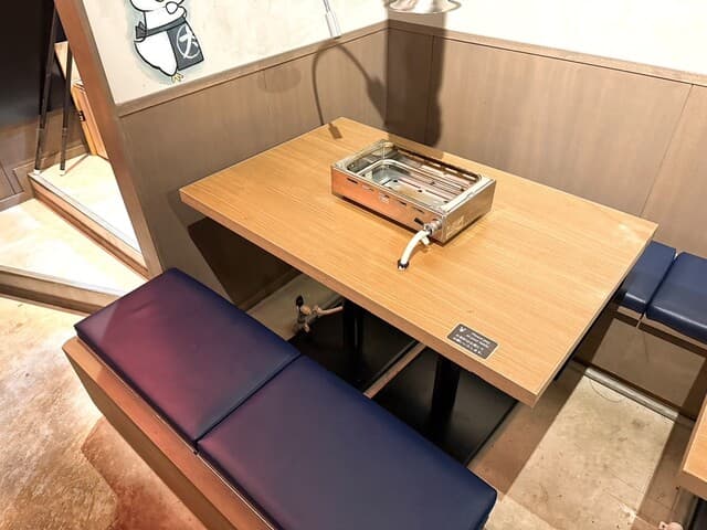まっさか鳥焼肉 とり太郎 - 店内