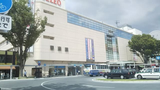 小料理 哲  - 昼間の駅前