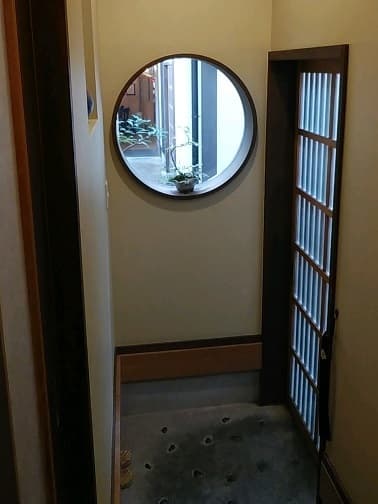 ごきげんさん - 個室部屋の玄関