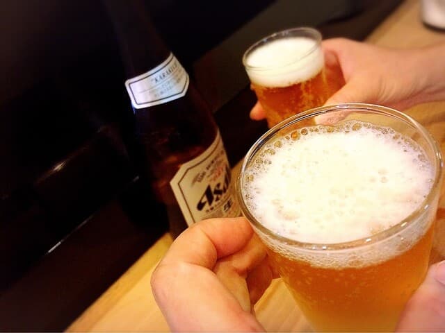 すし善 - 瓶ビールはアサヒしかないようです…( ˘ω˘ )