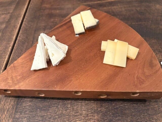 RISTORANTE Co.N.Te - ヤギのチーズandウブリヤァーコ（赤&白）