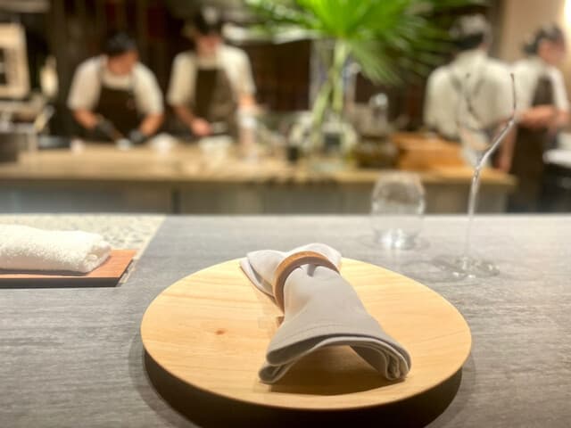 anu - カウンターはライブ感ある
