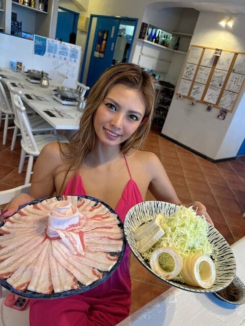 あぐー豚しゃぶしゃぶ専門店 オーシャンBoo！ -
