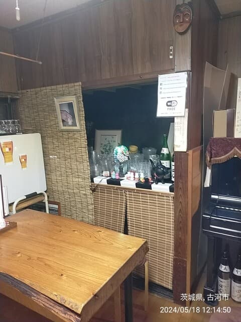そば善 - 店内