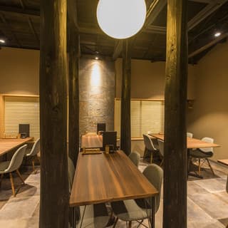 Ideal for banquets, located on the second floor.