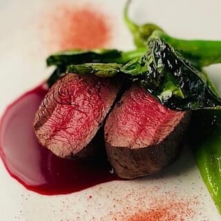 Pick the best moments of the season and bring out the essence of each season. An Italian cuisine that cherishes Hokkaido’s ingredients.