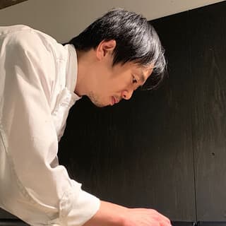 Appreciate the season and the ingredients. A blissful Italian cuisine prepared by a chef from Ginza.