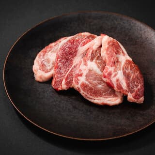 They are extremely dedicated to procurement. High-quality and fresh ingredients are readily available.