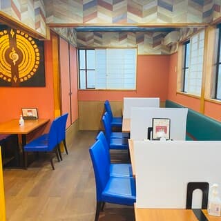 The interior has a spacious layout. The dining rooms, which are popular among families, are also fully equipped.