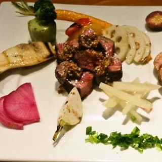 值得一試的甲州葡萄酒肉料理☆