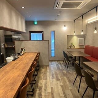 From one person to groups, we welcome everyone! A spacious space where you can relax and enjoy yourself.