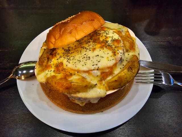（후면 메뉴）그라탄 바게트