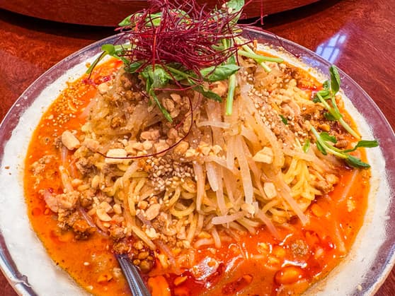 추워진 날씨에 따뜻한 맛을 즐기세요! 대접시 단란면(대접, 매운맛)
