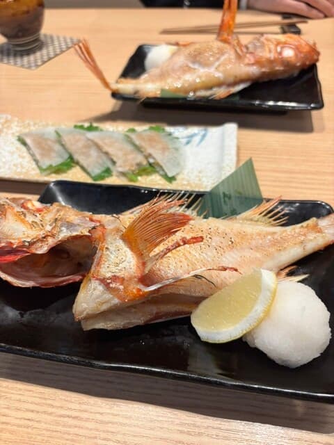 新宿三丁目のキンメダイ センモン居酒屋太閣坊ゾーンで、豪華な夜を楽しみましょう!