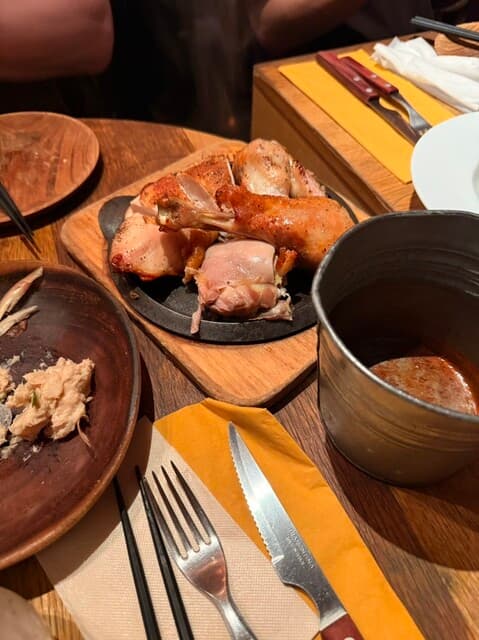 YONA YONA BEER WORKS青山店에서 맥주 사진을 찍는 것을 깜빡했어요! 웃기네요