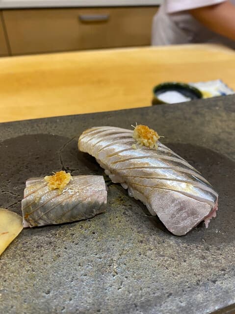 다이세이기우에하라에서 "오쿠미"라는 이름으로 맛있는 스시를 먹을 수 있는 좋은 스시집
