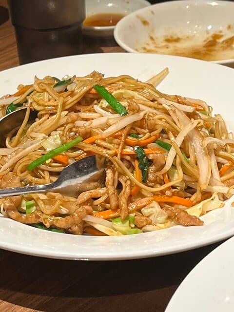 하이엠즈가 아니라, 포타의 만두 명물집 "하이엠즈" 신바시점, 정말 맛있어요.