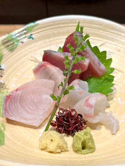 A Nagoya-style teahouse where you can enjoy food easily.