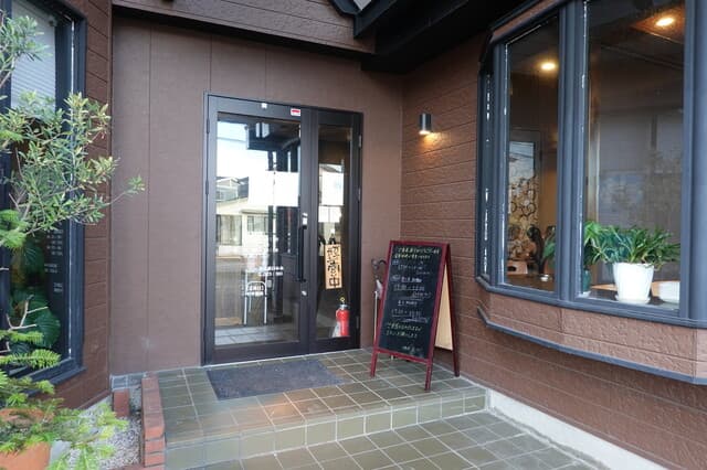 便利な近所のレストラン♪