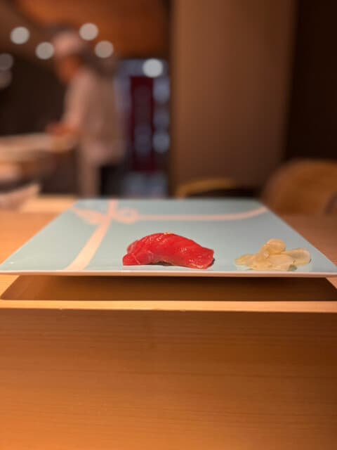 A sushi restaurant that makes you want to visit for both business trips and special occasions.