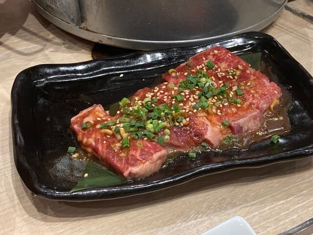 매력적인 접객 서비스가 훌륭한 레모호르 로비! 좋은 고기의 날(11월 29일)에는 소의 두꺼운 쇠고기를 500원이라는 저렴한 가격에 판매하는 캠페인이 있어 매우 만족스러웠어요〜♡