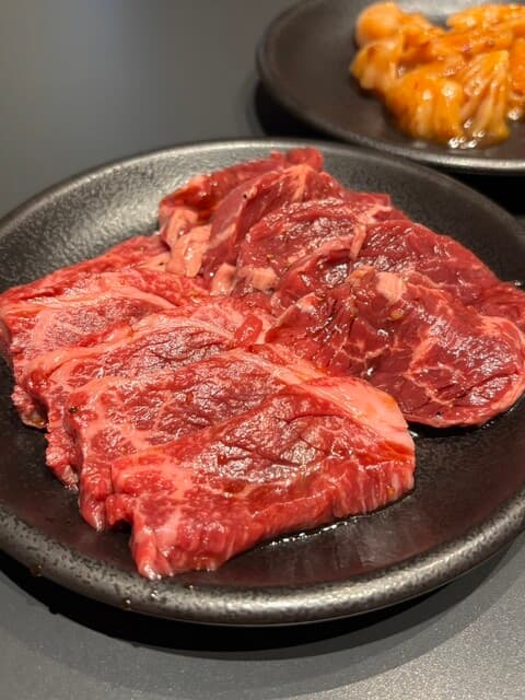 아름다운 내부에서 딱 적당한 구이요리♩