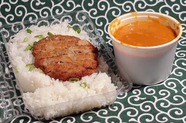 インド・タイ料理 さくら - 豚ミンチカツカレーライス