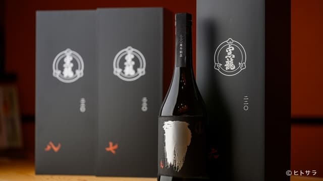 食道 月 - 地元の銘酒や厳選した日本酒をご用意