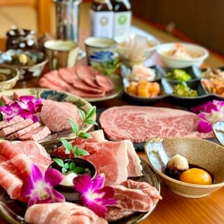특별한 고기를 다 먹을 수 있는 코스