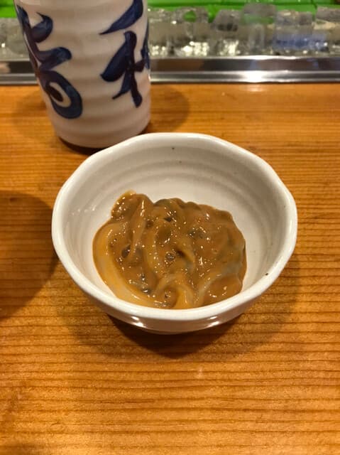 아이들에게刺身을 먹이게 해보세요. 점심도 제공합니다 (어린이 친화적인 가게)