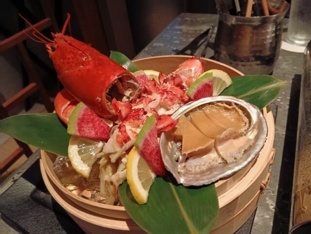 떡코케맹리의 고급 약선불비 전문점.