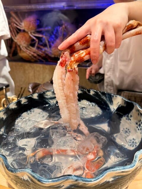 타카아시가니를 먹을 수 있어요!!