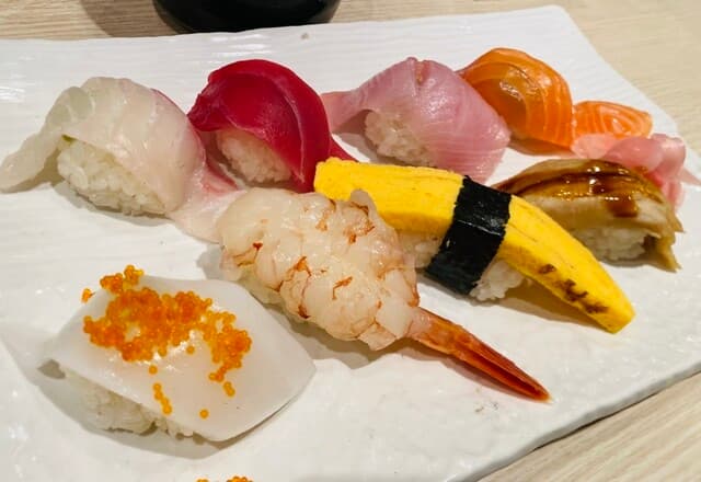 A huge selection of ingredients, top-quality sushi!