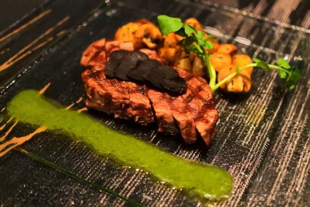여름에는淀川의 불꽃놀이를 바라보며 즐길 수 있는 자리♪ 다시 찾게 되는 맛있는 가게입니다!!